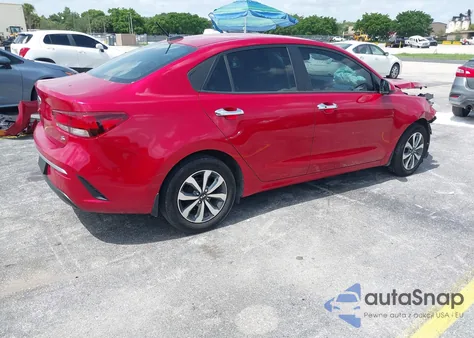 2021 Kia Rio S из США, поврежденный, VIN 3KPA24AD9ME410817